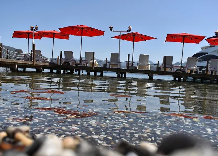 Hotel Fiska Butik 4*